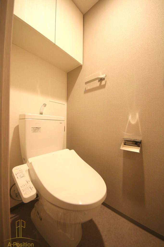 トイレ　アーバネックス新町II