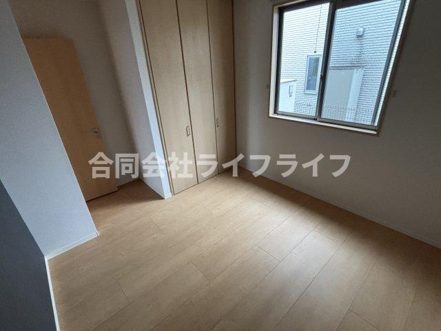 居室・リビング　スタンダードな洋室です