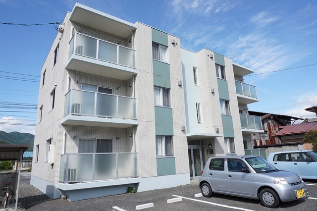 建物外観　２０２１年９月撮影