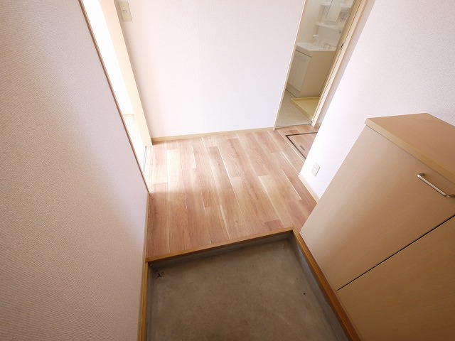 玄関　明るい玄関です