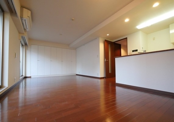 居室・リビング　※同間取り参考写真※