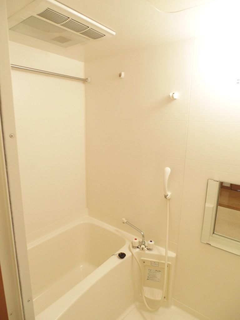 バス・シャワールーム　※代表タイプの写真のため実際と異なる場合がございます