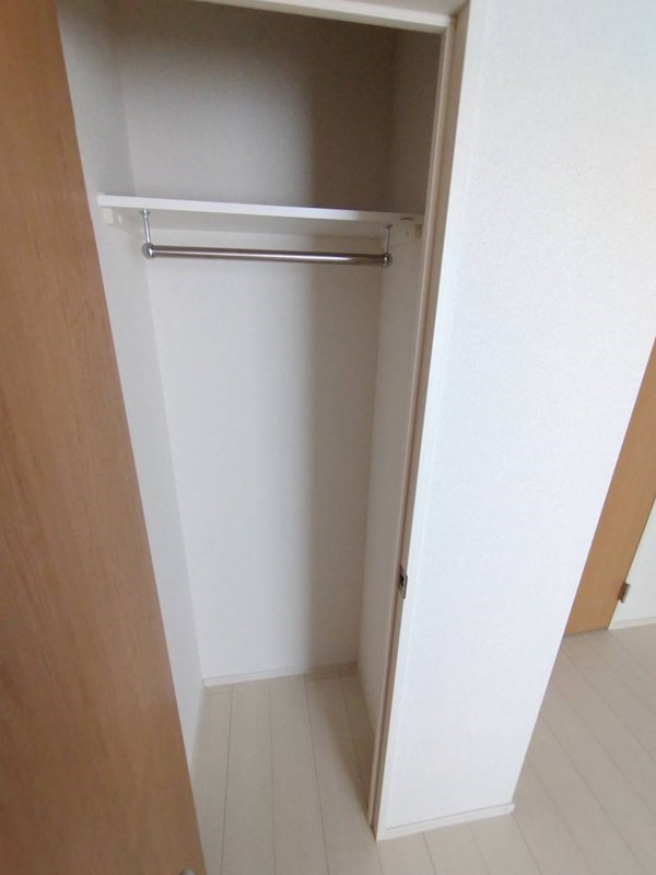 収納　クローゼット