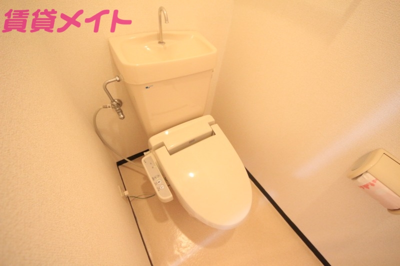 トイレ　同物件別室写真