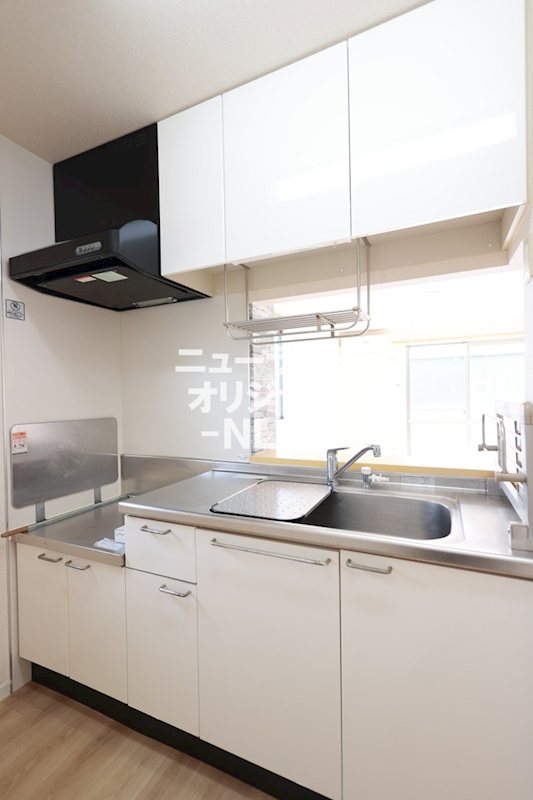 キッチン　コンロは設置幅・ガスの種別を確認の上、ご用意下さい！