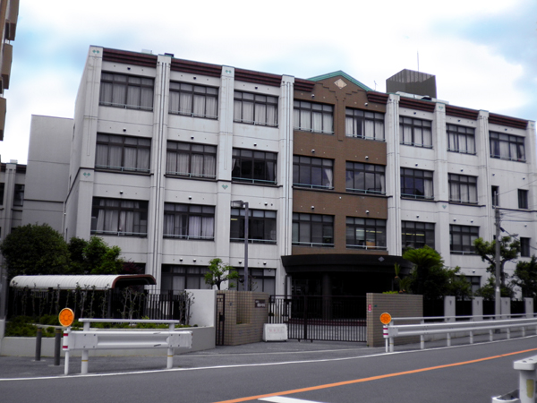 中学校　大阪市立昭和中学校（中学校）まで501m