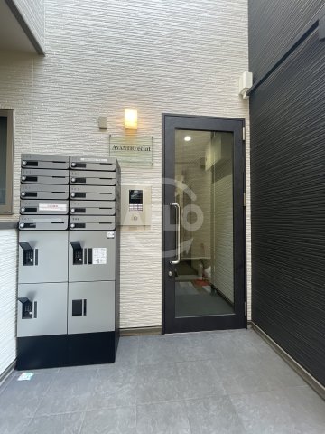 エントランス　アバンティオエクラ　エントランス