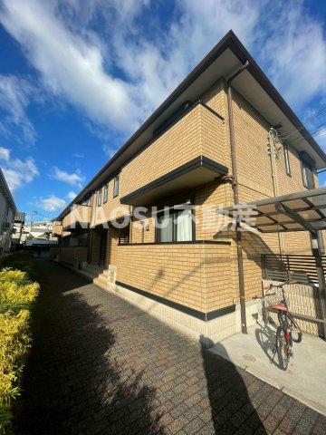 建物外観　落ち着いた雰囲気の外観です