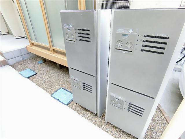 その他共有部分　お買い物好きにうれしい宅配ボックス付きです。