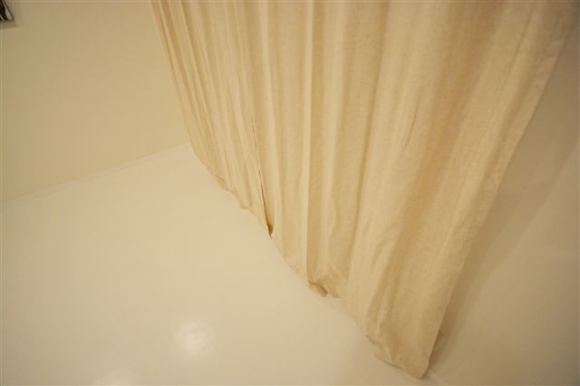 その他　コットン＋リネン混のカーテンがセット