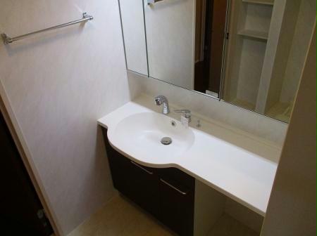 洗面設備　シャンプードレッサー