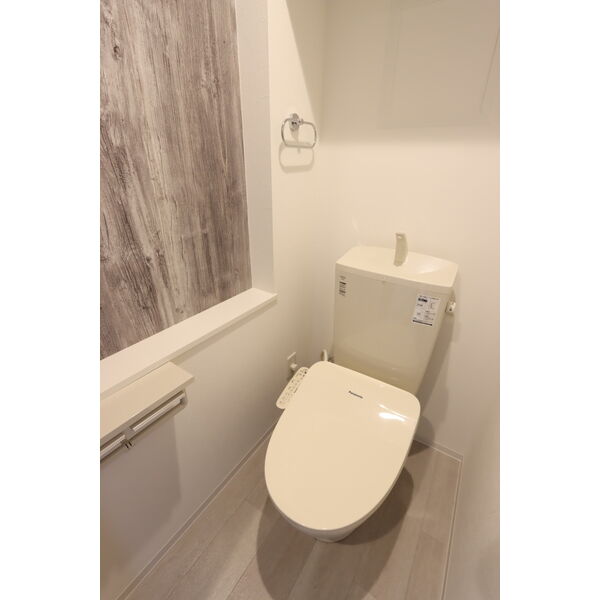 トイレ　ウォシュレット設置済みです！