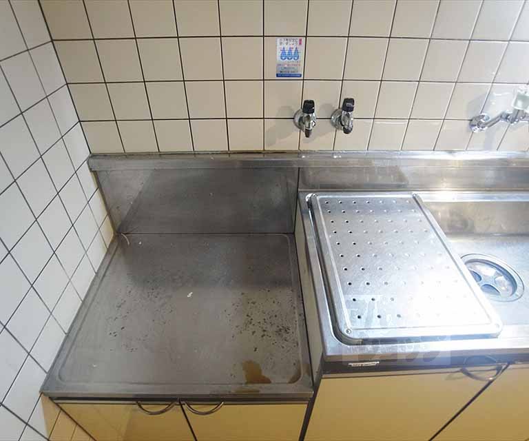 キッチン　コンロ設置スペース