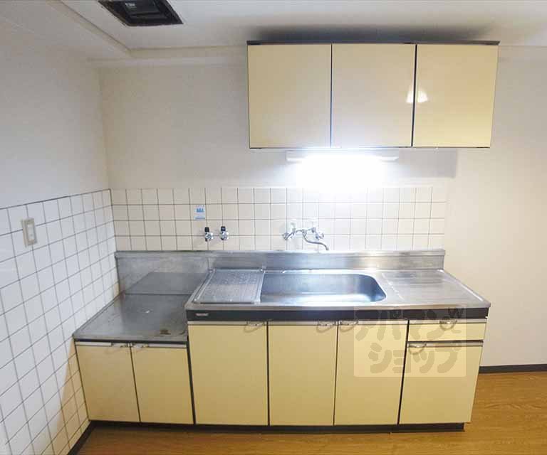 キッチン　切り場も広いワイドキッチン