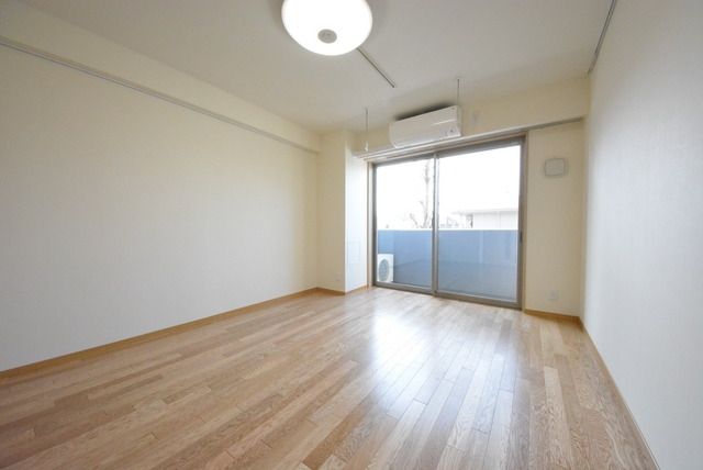 居室・リビング　★広い居室★