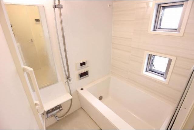 バス・シャワールーム　バス※別部屋参考写真