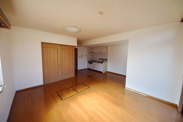 居室・リビング　※同タイプ間取り設備施工例現況優先