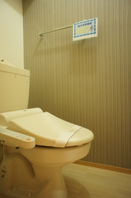 トイレ　図面と現状に相違がある場合には現状を優先