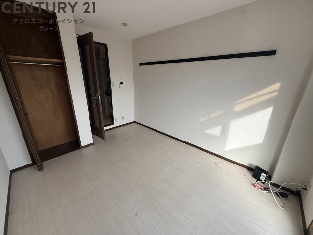 居室・リビング　南向きの6帖の洋室です♪