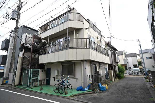建物外観　外はこのようになっています