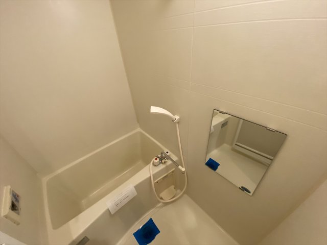 バス・シャワールーム　※別部屋参考写真