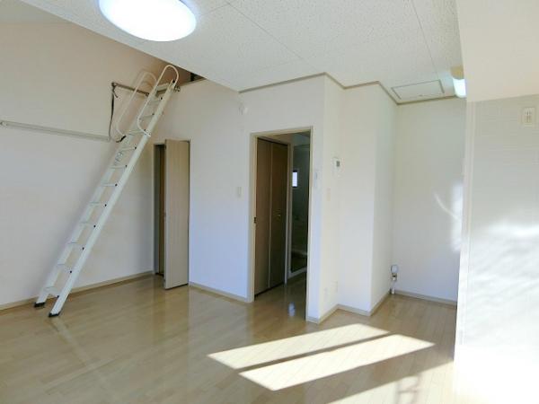 居室・リビング　写真は別のお部屋のイメージです