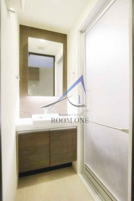 洗面設備　洗面台です。