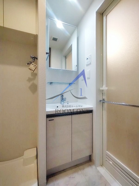 洗面設備　洗面台です。