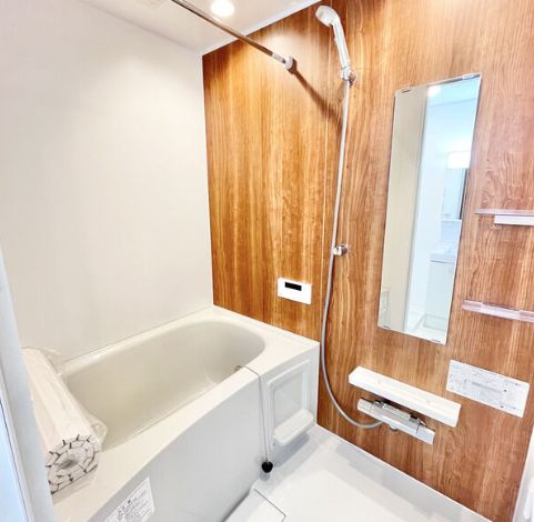 バス・シャワールーム　同施工会社施工物件の参考写真になります※現況優先