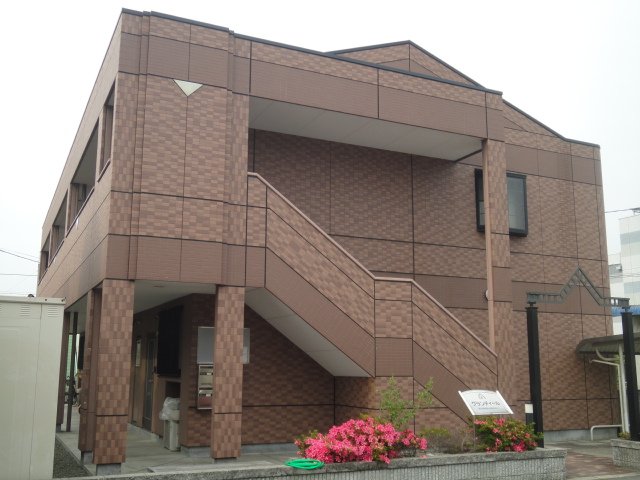 建物外観　外観写真（昼）