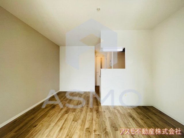 居室・リビング　同マンション別部屋　参考写真