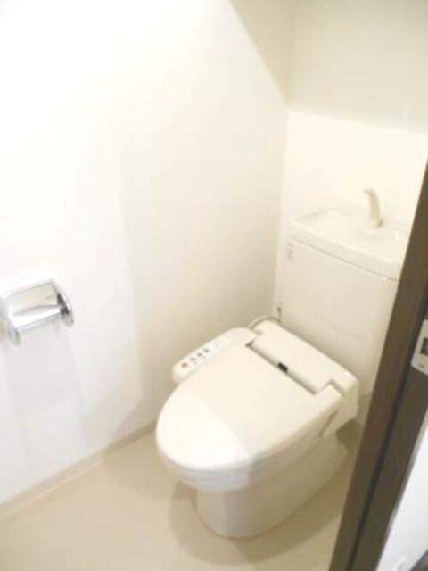 バルコニー　浴室乾燥機完備