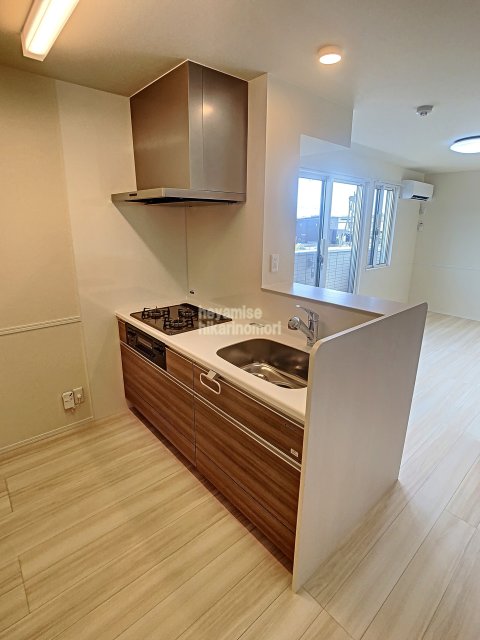 キッチン　※写真は別のお部屋です