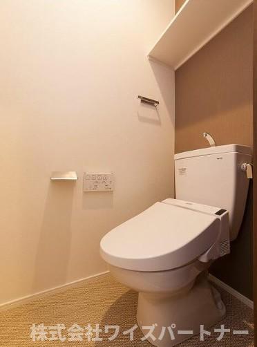 トイレ　※同型タイプの為、現状優先