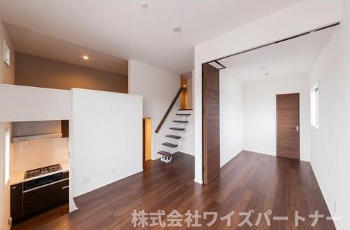 居室・リビング　※同型タイプの為、現状優先