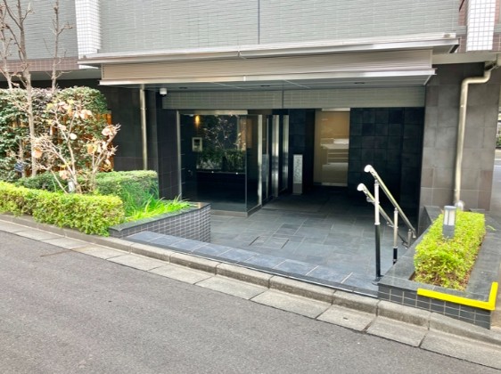 エントランス　エントランス