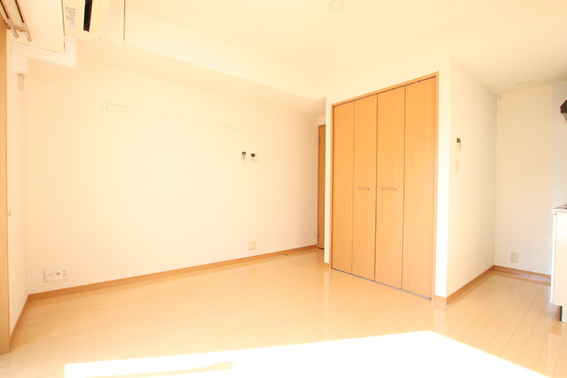 居室・リビング　洋室