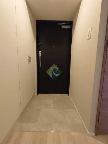 玄関　リライフ浅草店