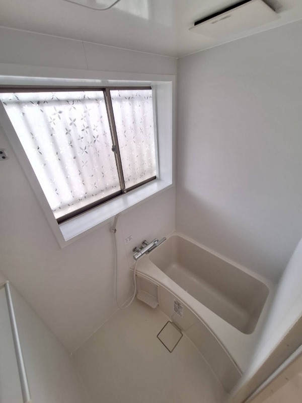 バス・シャワールーム　※他部屋参考写真