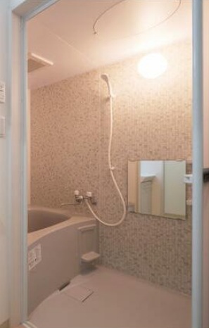 バス・シャワールーム　清潔な浴室！