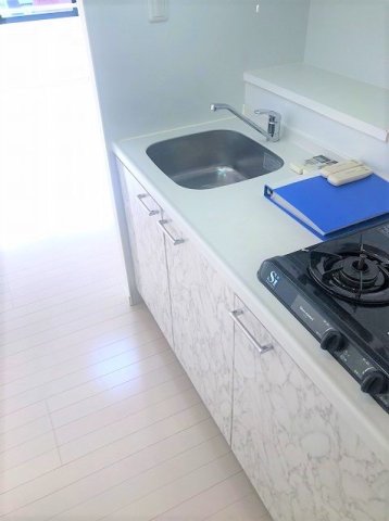 キッチン　※別部屋の参考写真です。