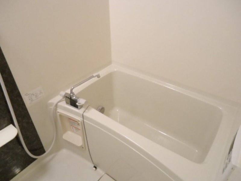 バス・シャワールーム　図面と現状に相違がある場合には現状を優先