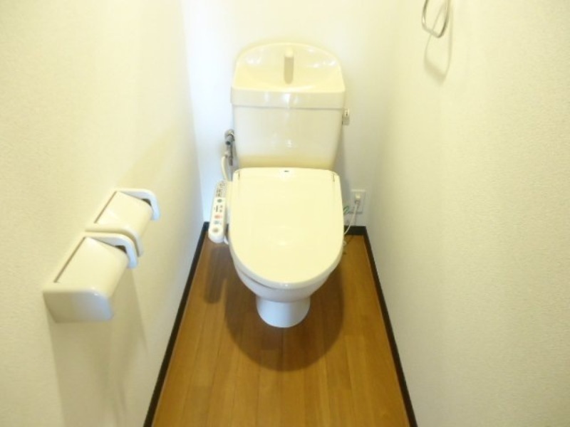 トイレ　図面と現状に相違がある場合には現状を優先