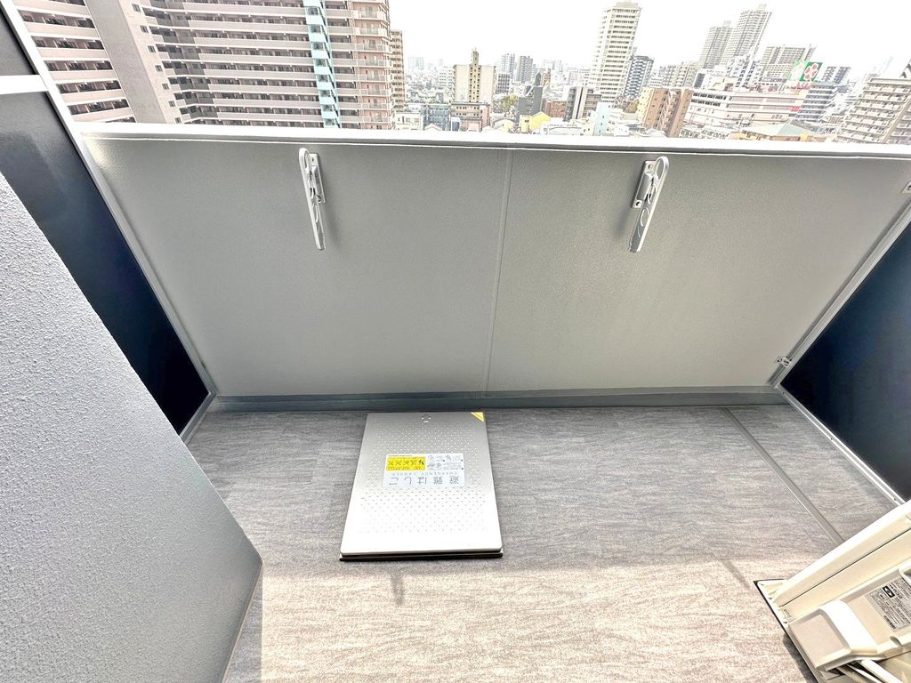 バルコニー　バルコニー