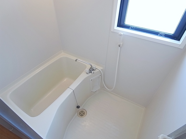 バス・シャワールーム　キレイなバスルーム