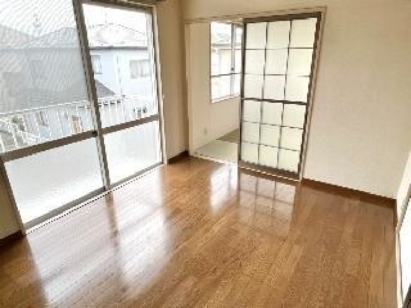 居室・リビング　図面と現状に相違がある場合には現状を優先