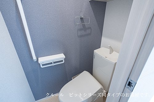 トイレ　清潔感のあるトイレです