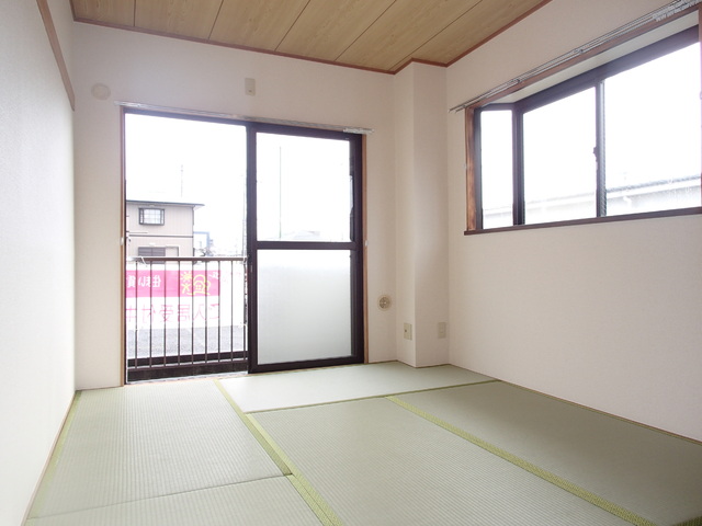 その他部屋・スペース　ゆったりした６帖の和室です！