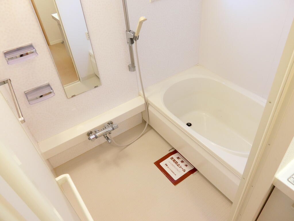バス・シャワールーム　写真は同施工会社の別部屋を使用しております。