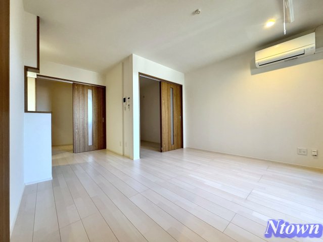 その他　ゆったり過ごせるリビングです